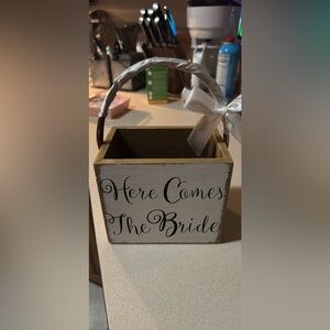 Here Comes The Bride Wooden Wedding Basket - White & Brown